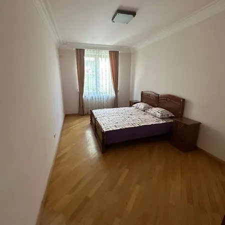 Cozy Place In The Heart Of The City Yerevan Exterior photo